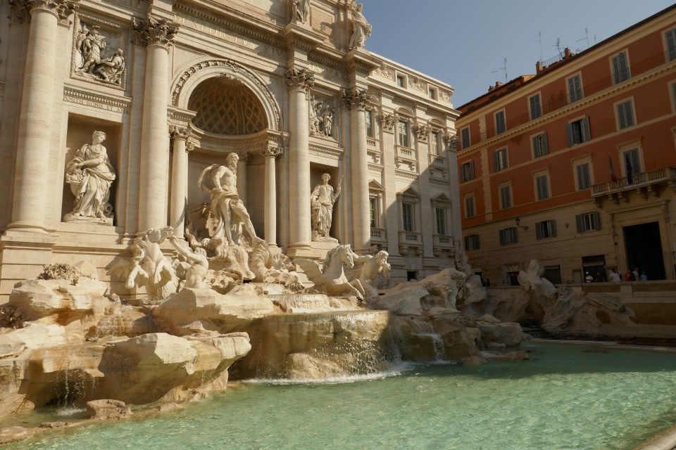 la fontaine de Trévi à Rome 