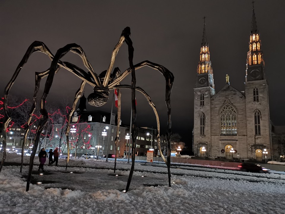 maman à Ottawa