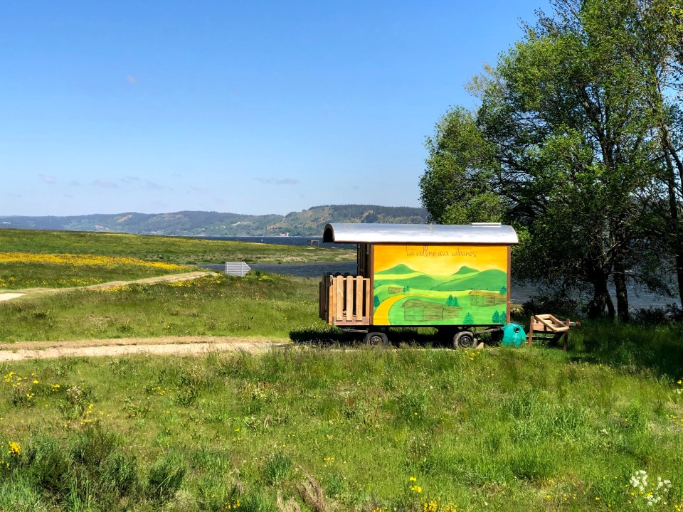  le lac de Naussac en Lozère   
