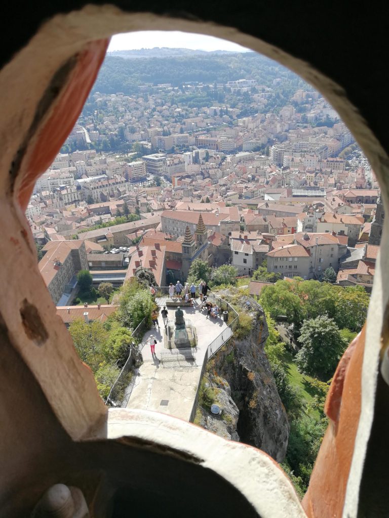 statue Notre Dame de France du Puy en Velay 