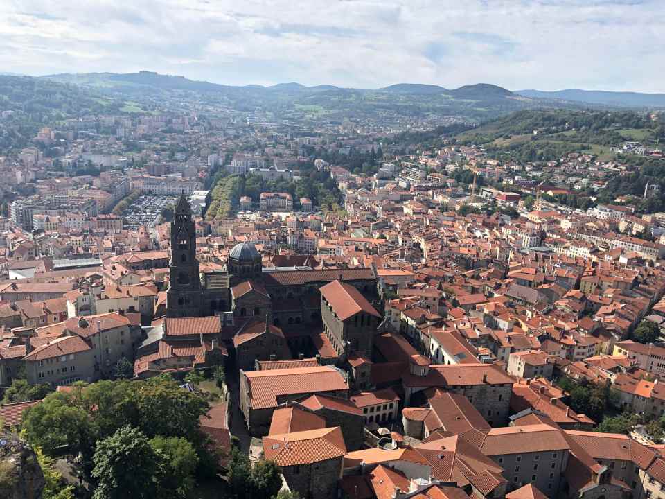 statue Notre Dame de France du Puy en Velay 