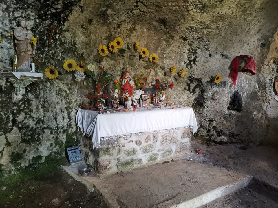 Les balmes de Montbrun