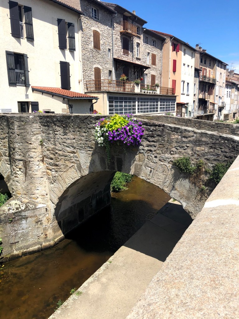 Montbrison capitale du Forez