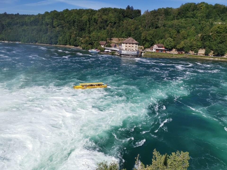Les chutes du Rhin en Suisse 