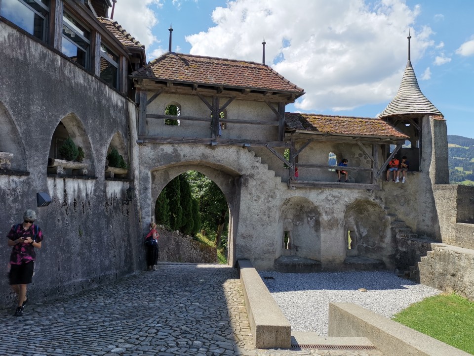 remparts  de Gruyères 
