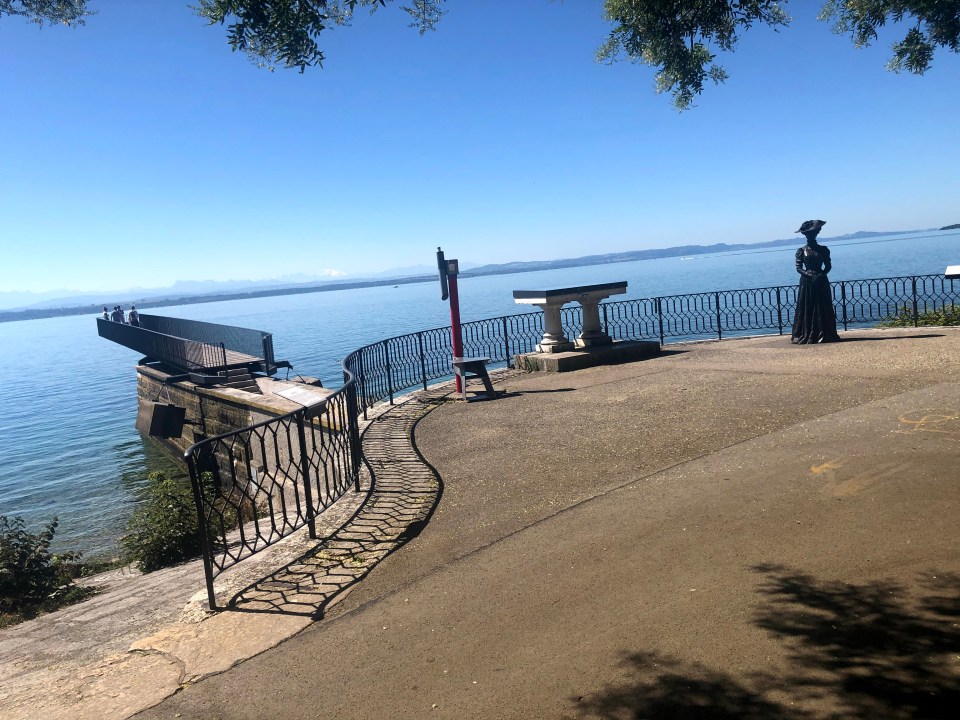 Lac de Neuchâtel en Suisse