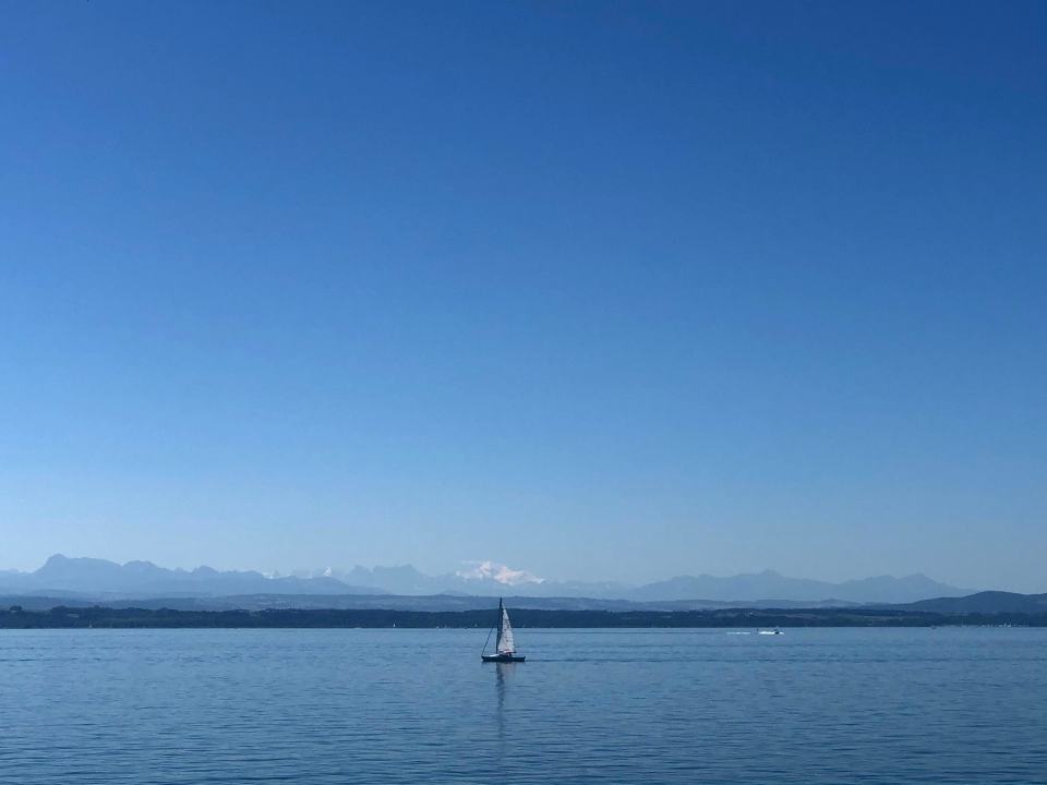 Lac de Neuchâtel en Suisse