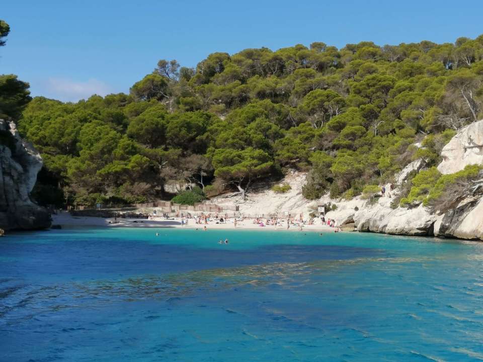 criques de Macarella, Mitjana et Trebalúger