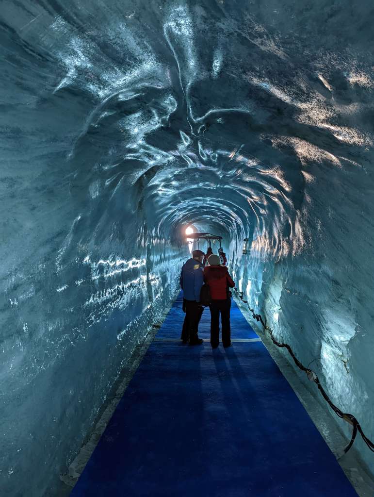Le train du Montenvers - la Mer de Glace 