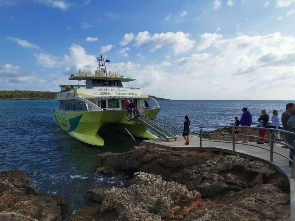 Excursion pour découvrir les plus belles criques de Majorque.