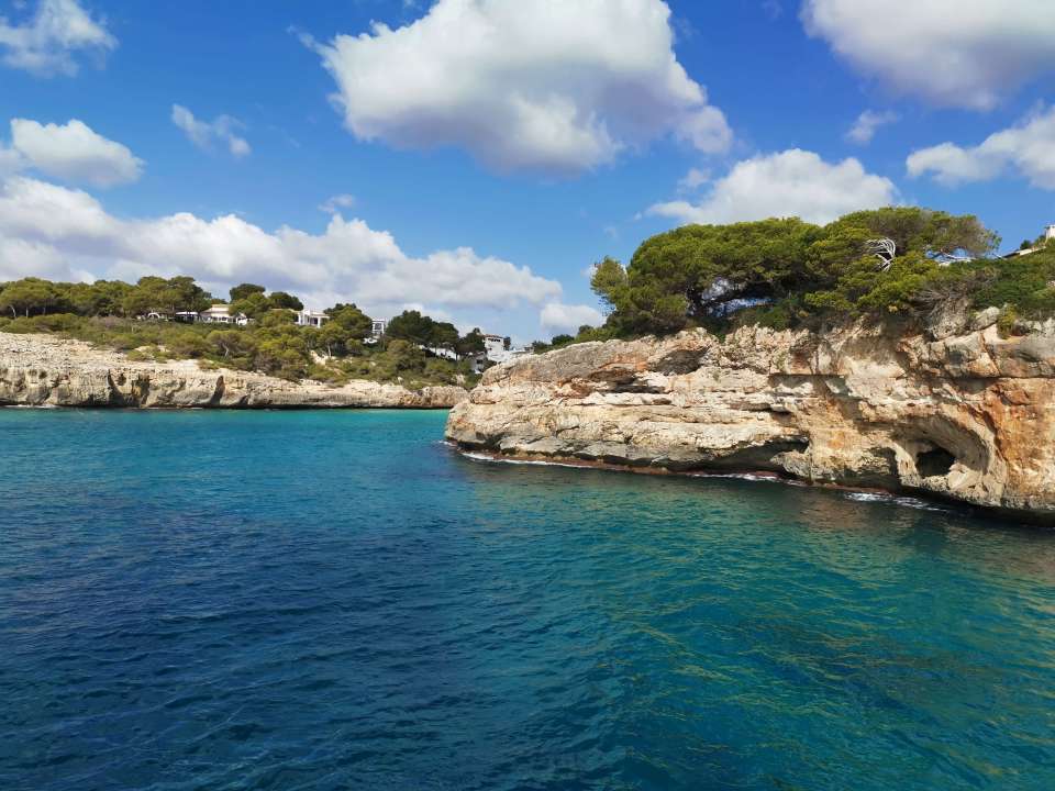 Excursion pour découvrir les plus belles criques de Majorque.