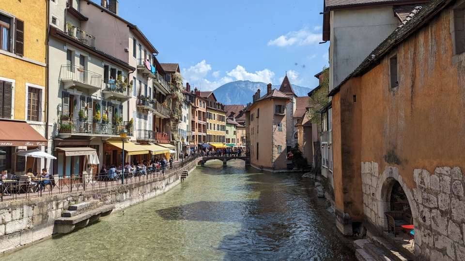 que faire à Annecy visiter la vieille ville