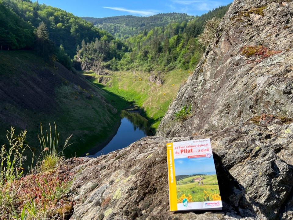 barrage du gouffre de l’enfer dans le Parc naturel régional du Pilat 
