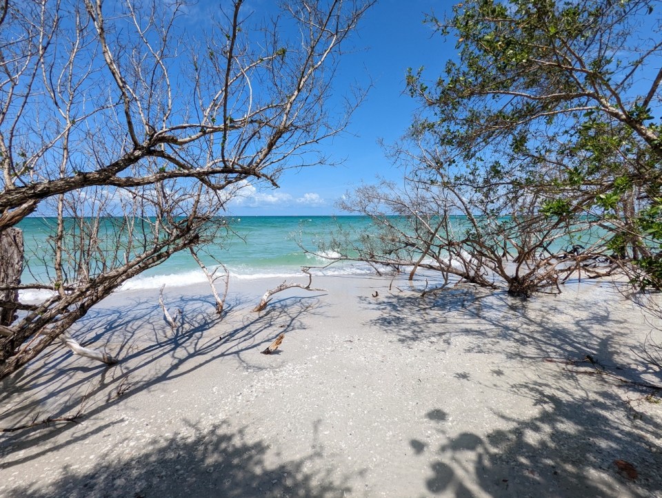 Delnor-Wiggins Pass State Park