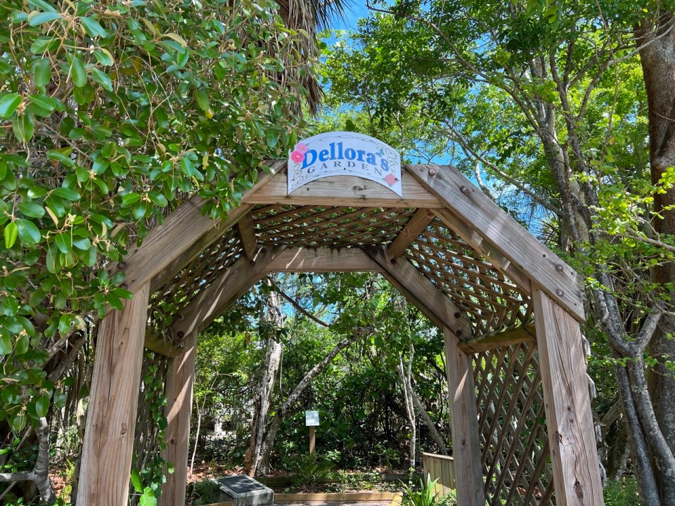 Delnor-Wiggins Pass State Park