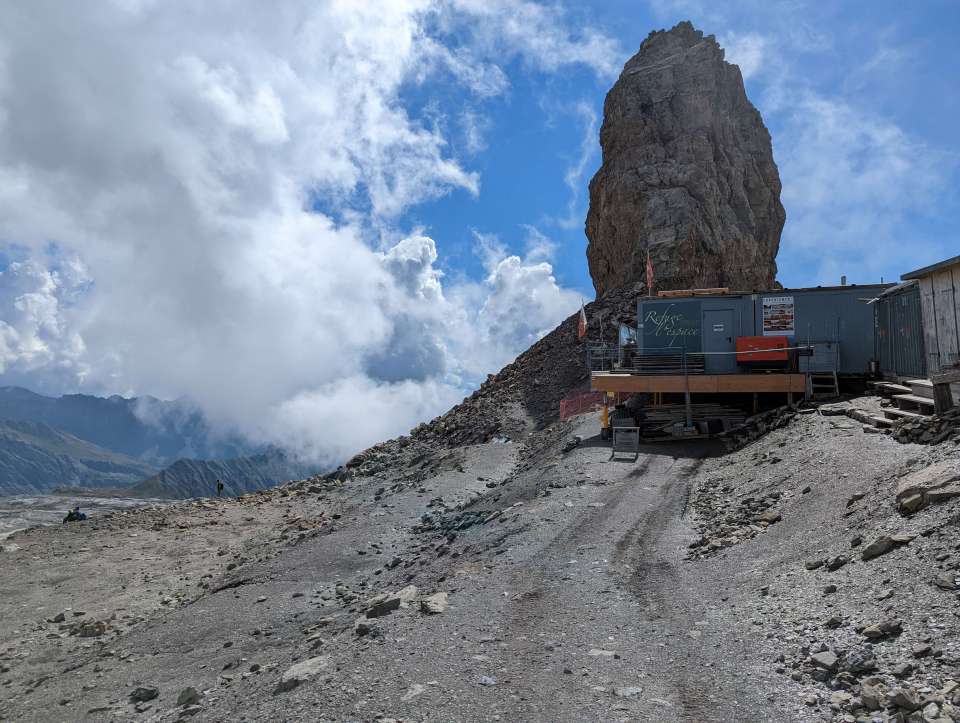 restaurant du refuge de l'Espace au glacier 3000