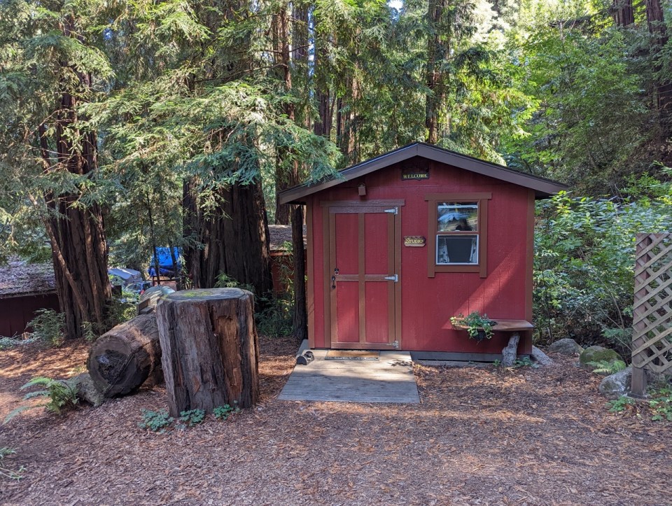 Riverside Campground and Cabins 