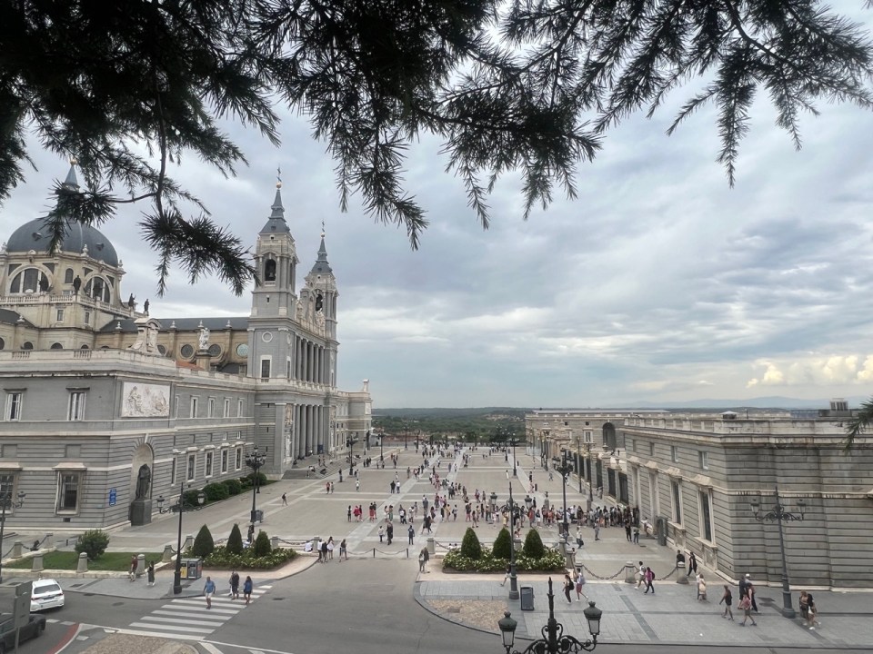 cathédrale de la Almudena de Madrid 