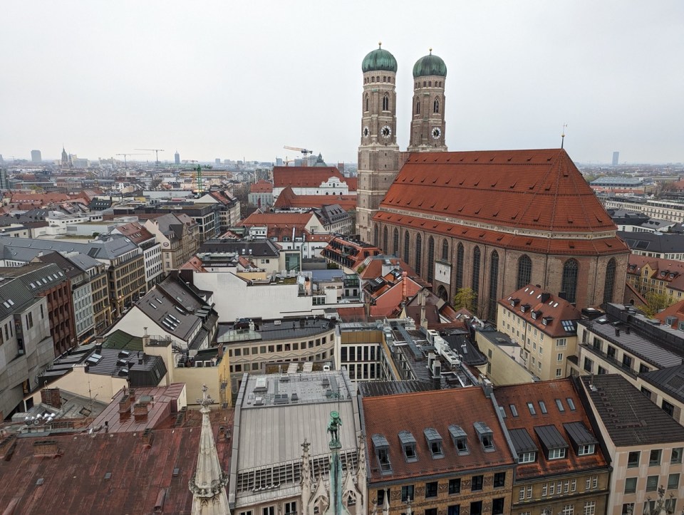 Visiter Munich et monter à la tour de l'horloge dans le nouvel hôtel de ville 