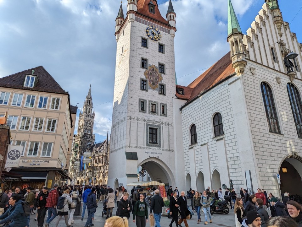 Visiter Munich avec la Marienplatz