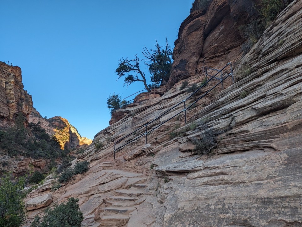 Canyon Overlook trail à Zion 
