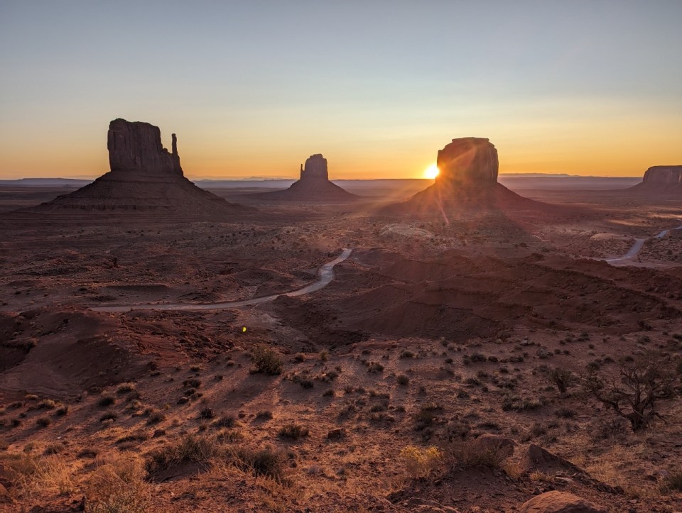 lever de soleil Monument Valley 