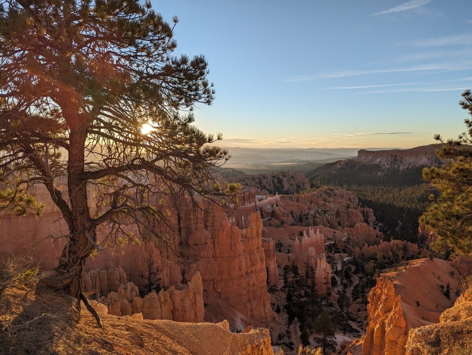 Lever de soleil à Sunrise Point à Bryce Canyon National Park