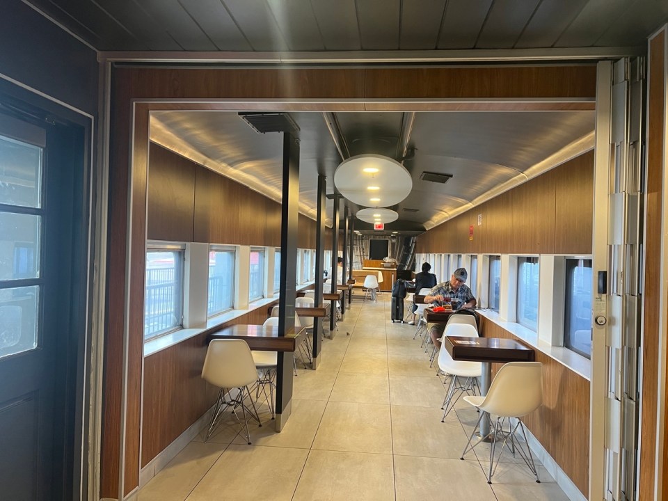 Mc Donald’s Barstow Station