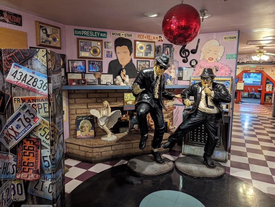 Peggy Sue's 50's Diner