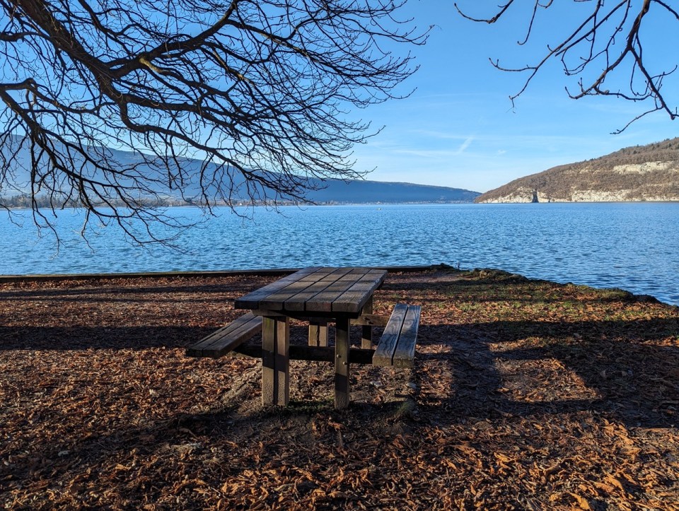 Duingt, commune autour du lac d'Annecy