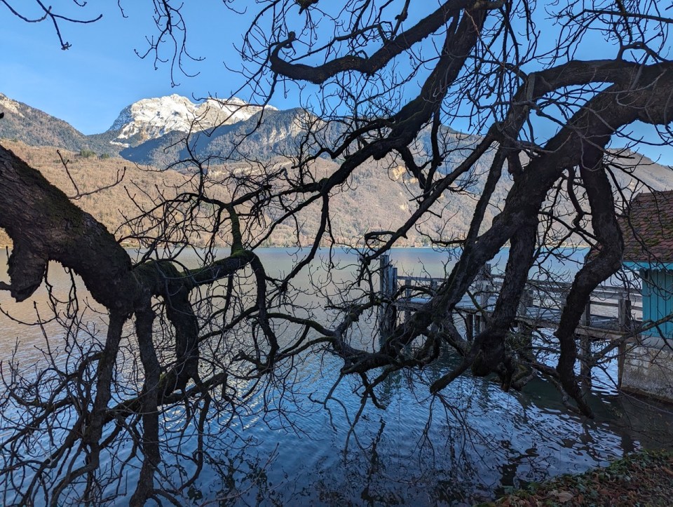 Duingt, commune autour du lac d'Annecy