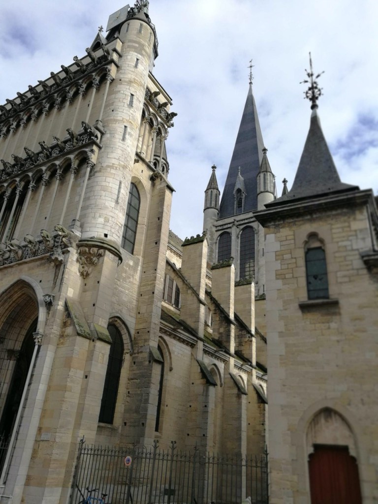 Eglise notre dame à Dijon