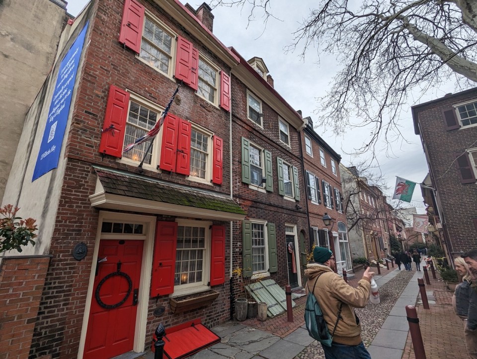 rue la plus ancienne : Elfreth's Alley à Philadelphie 