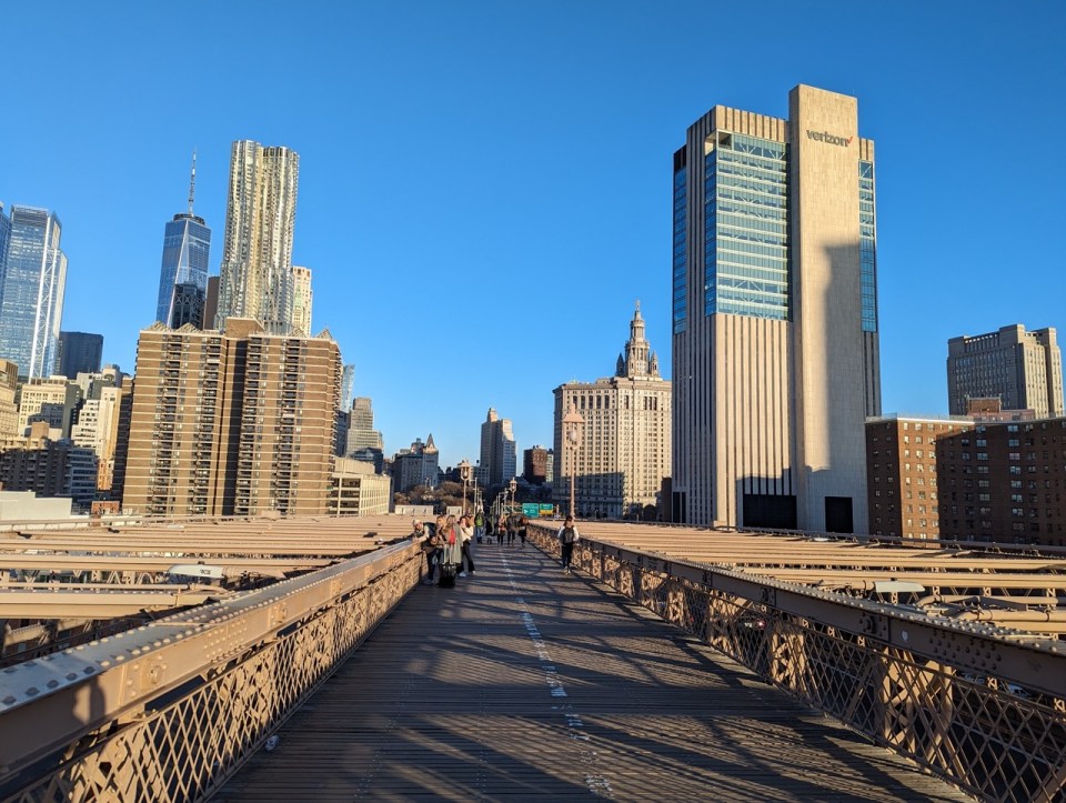 traverser le Pont de Brooklyn