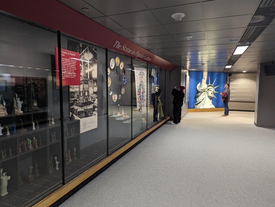 exposition piédestal de la Statue de la Liberté