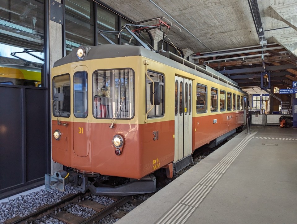 train Grütschalp- Winteregg- Mürren