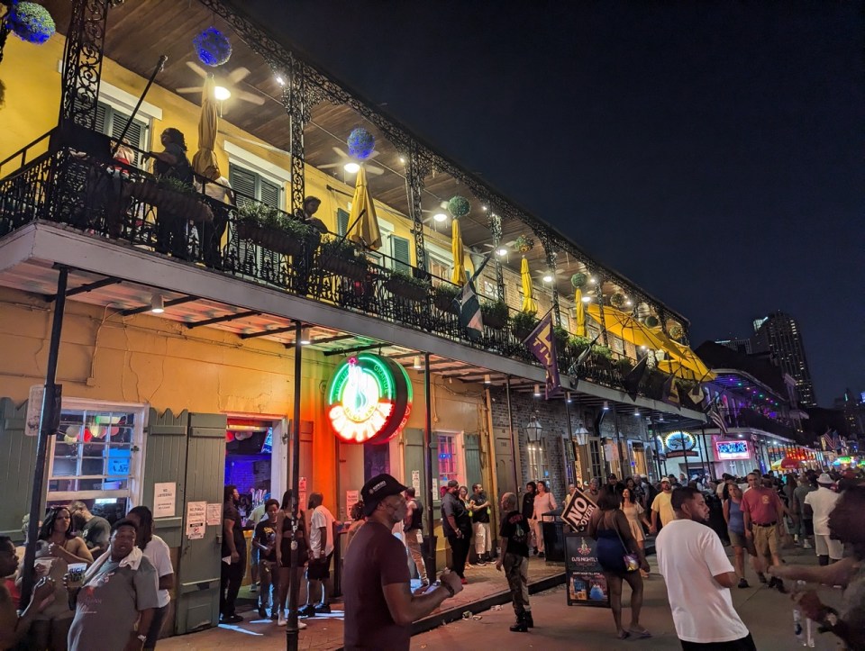 rue Bourbon à la Nouvelle Orléans