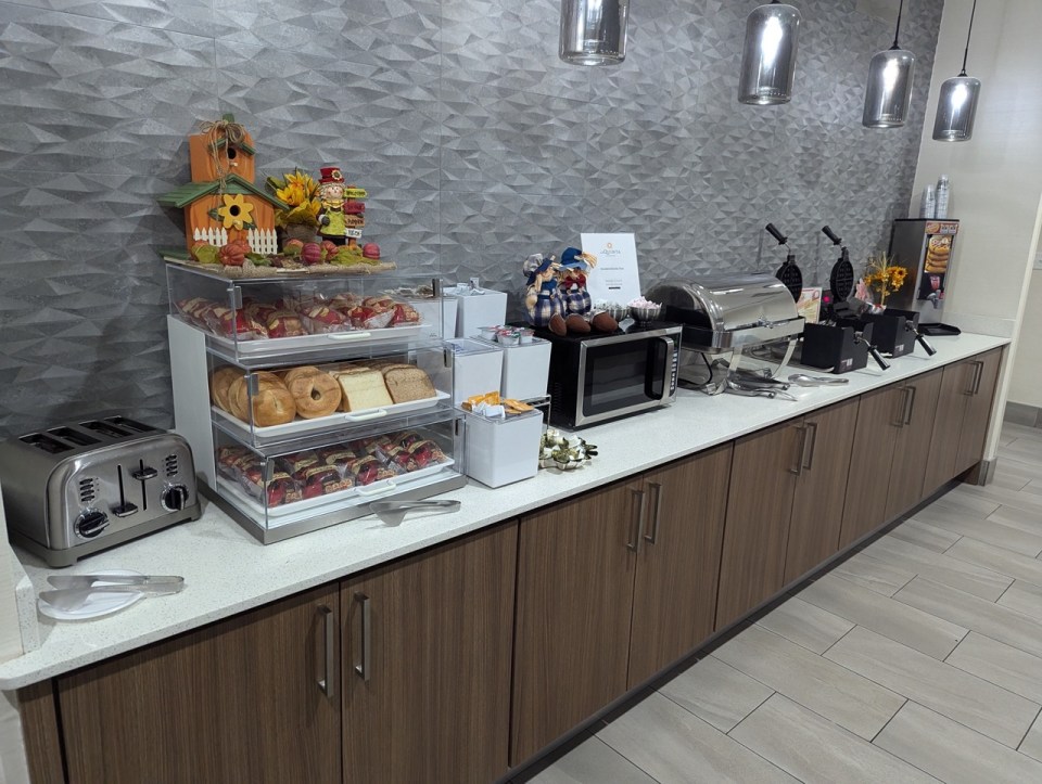 Hotel La Quinta by Wyndham Lafayette Oil Center