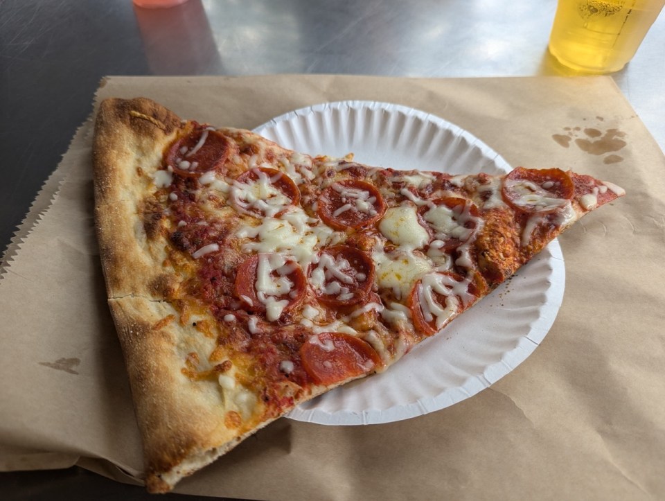 pizza Vinnie Van GoGo's à Savannah 