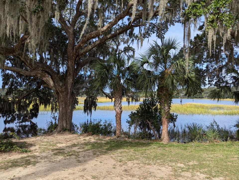 Boones Hall Plantation and Gardens