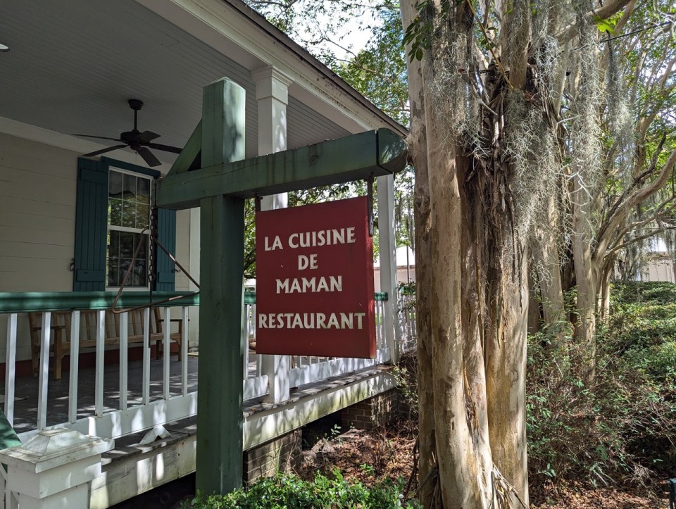 manger au restaurant la cuisine de chez maman au village historique Vermillionville en Louisiane