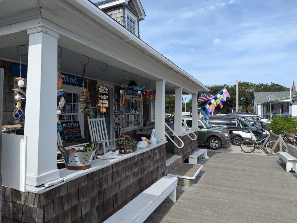 se promener dans les magasins d' Ocracoke dans les Outer Banks