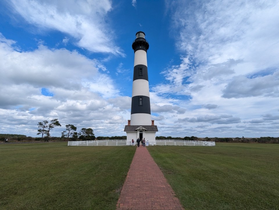 Phare de Bodie Island sur l'ile d'Hatteras dans les Outer Banks. 