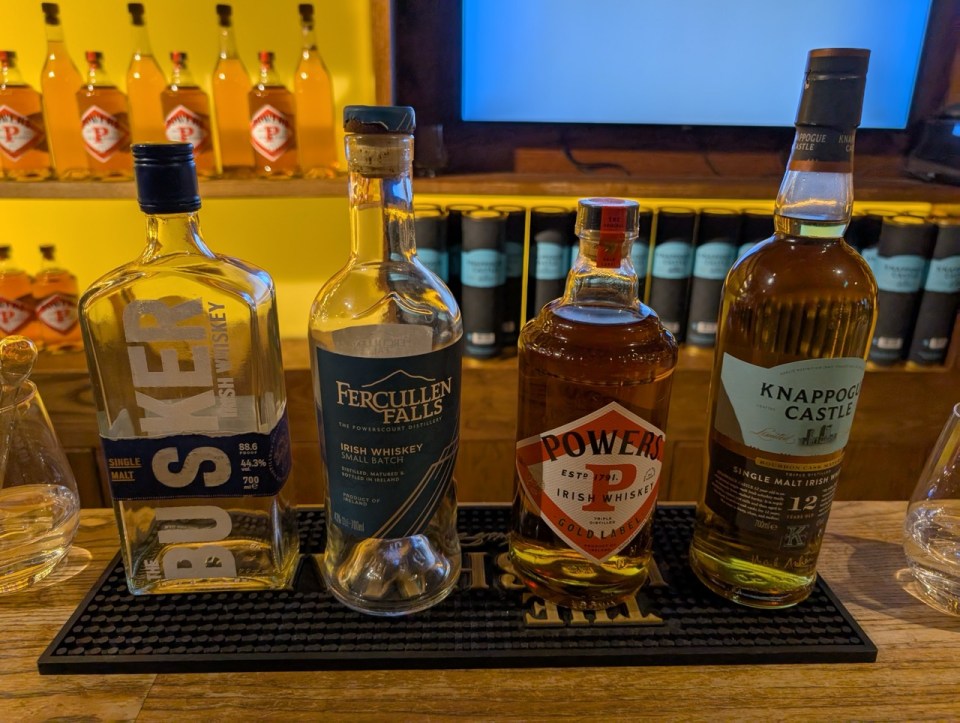 déguster des whisky au musée de l’Irish Whiskey lors d'une visite de 3 jours à Dublin