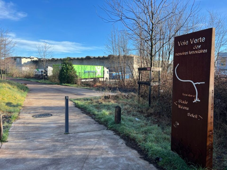 voie verte des mémoires ferroviaires à Saint Etienne sur la première ligne de chemin de fer 