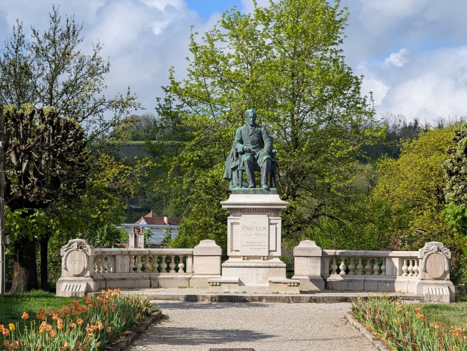 Arbois, ville de Pasteur dans le Jura