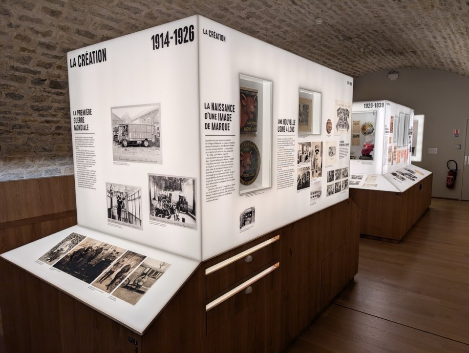 Visite de la Maison de la vache qui rit à Lons-le-Saunier 