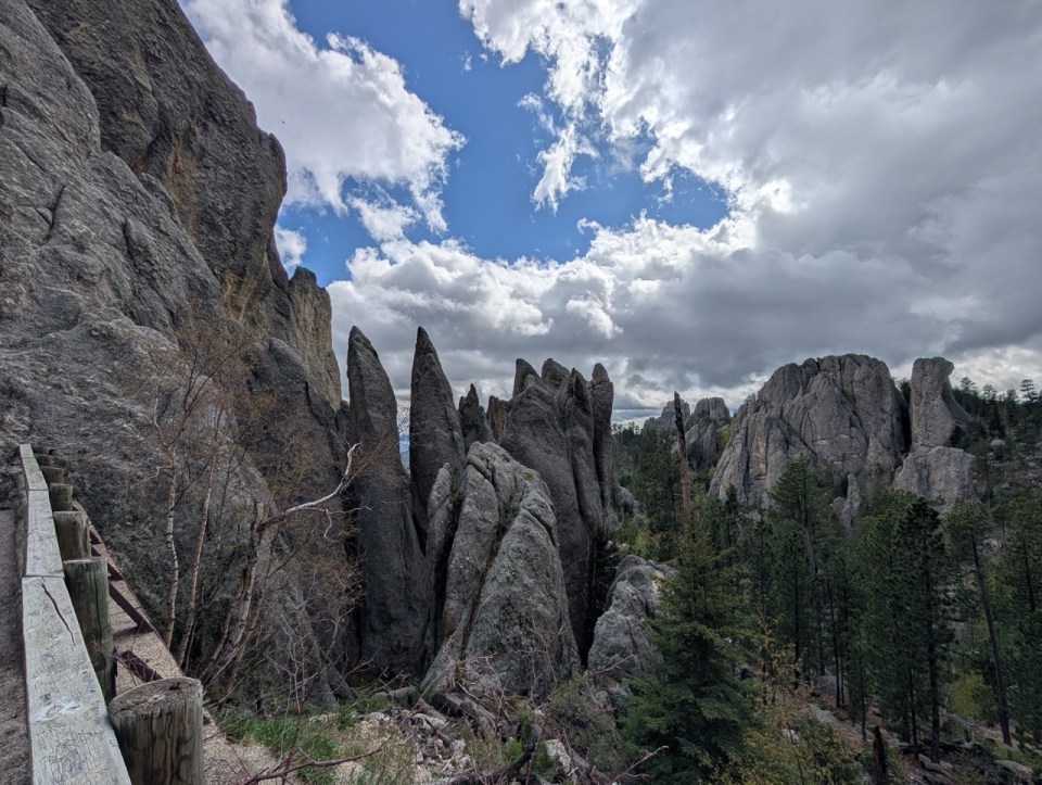 Needles Highway dans le Custer State Park dans les Black Hills