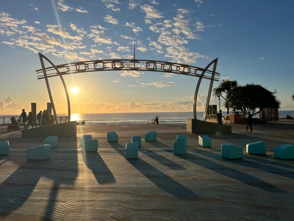 Esplanade de Surfers Paradise à Gold Coast