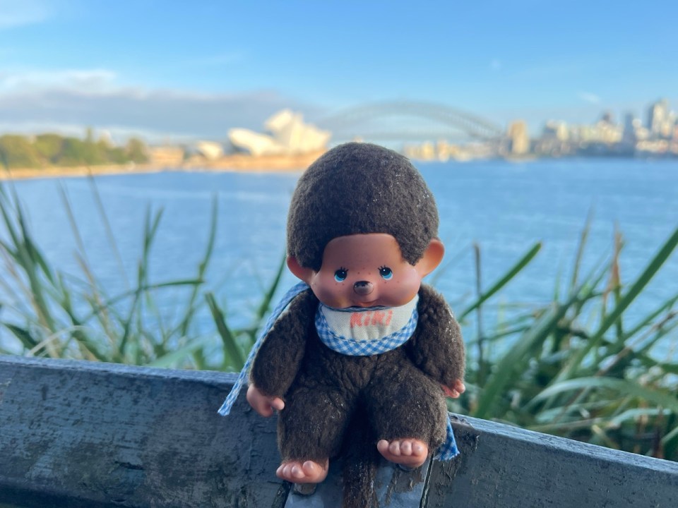 Kiki devant l'Opéra de Sydney 